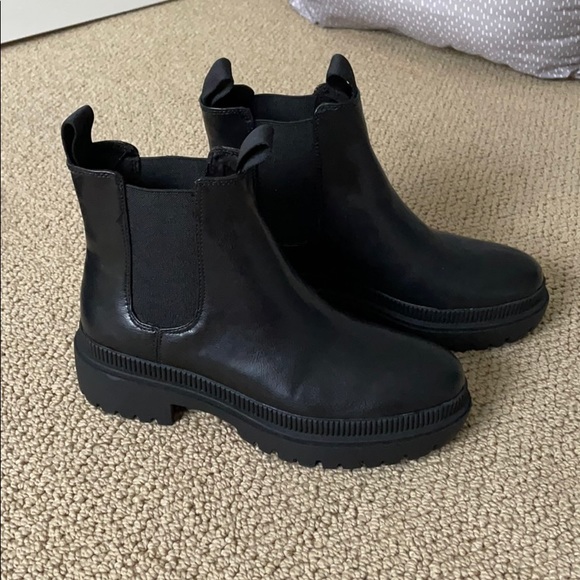 H&M Chelsea Ankle Boots Size 8 - Picture 2 of 2